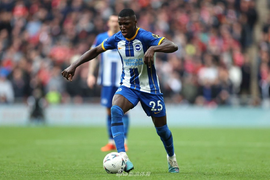 将皮球越过 将皮球越过